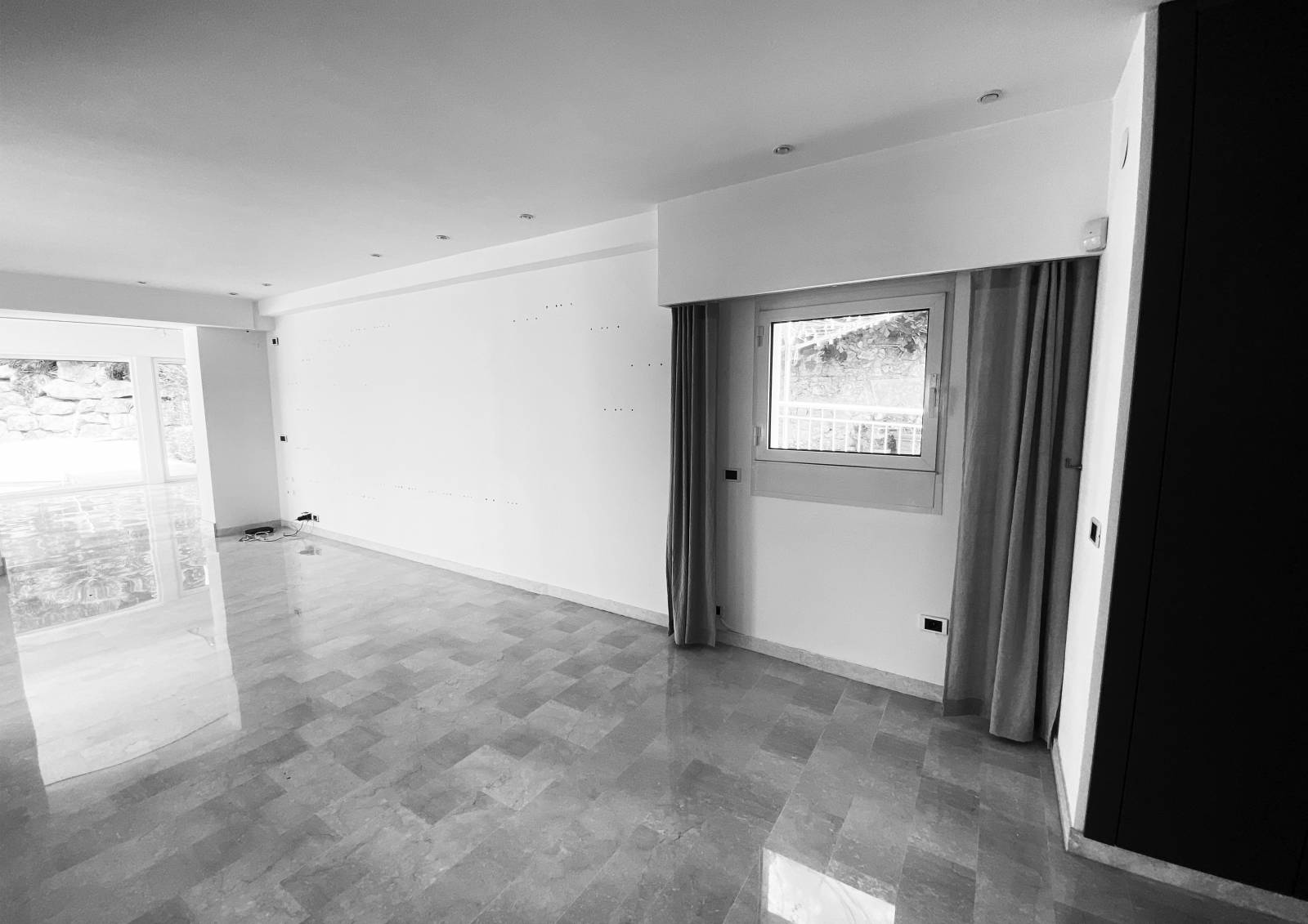 Photographie d'un appartement existant avant travaux à Cannes