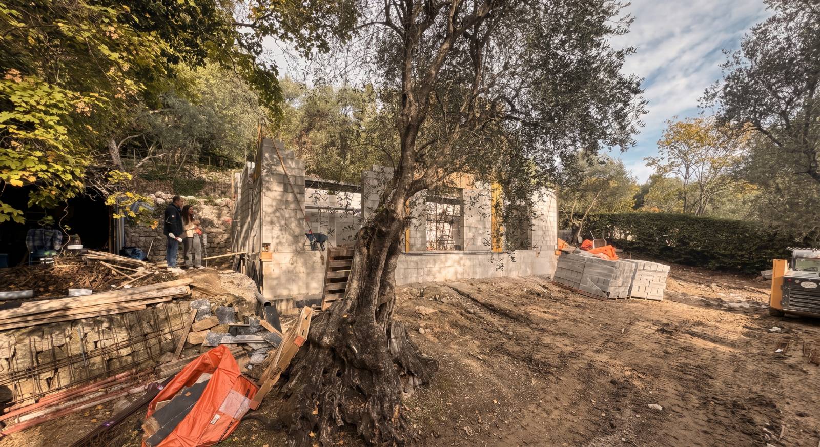 Photographie de chantier de gros oeuvre pour construction d'une annexe à Grasse